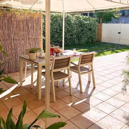 Le Camelie By Interhome